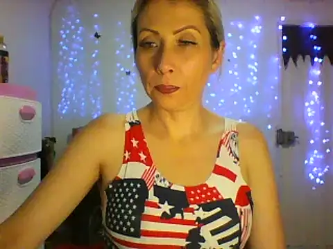 alixia81 online show from February 22, 2025, 11:57 pm