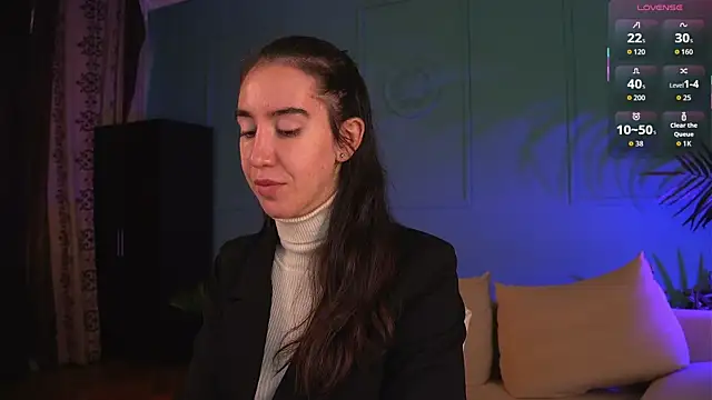 Belle Via online show from April 13, 2026, 2:32 pm