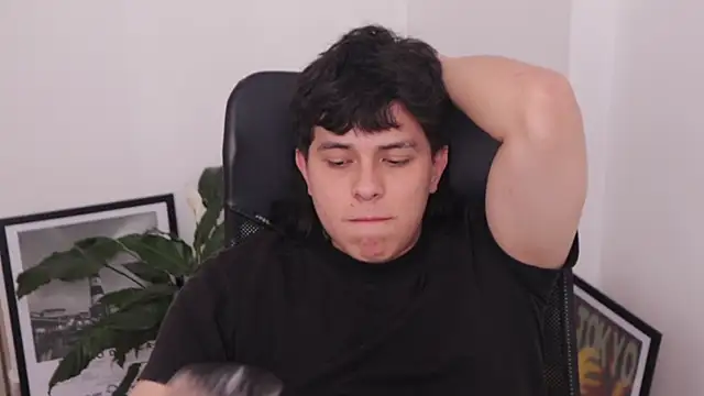 Tony Hoffa online show from April 10, 2026, 6:48 pm