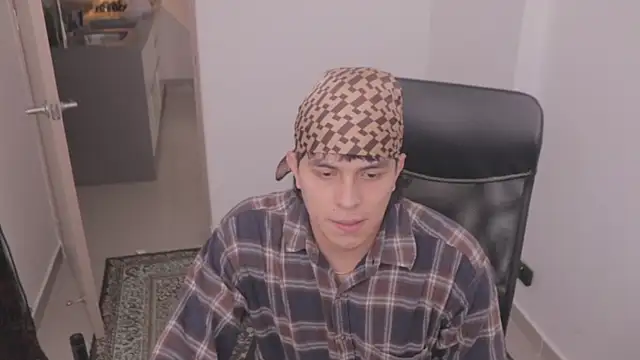 Tony Hoffa online show from November 6, 2025, 8:02 pm