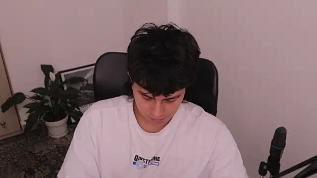 Tony Hoffa online show from April 5, 2026, 10:05 pm