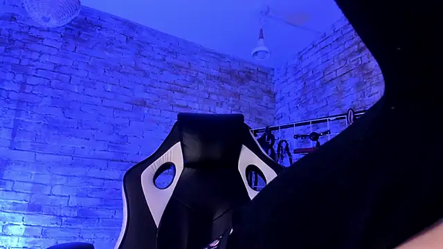 Cherry xoxx online show from October 17, 2025, 11:45 am