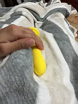 aquamanishere online show from April 18, 2026, 10:21 pm