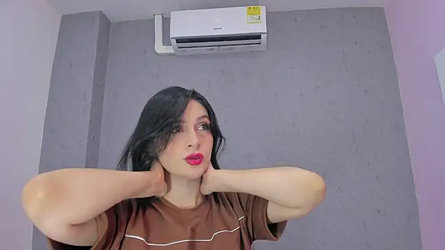 Tiffany mendez online show from November 12, 2025, 12:09 pm