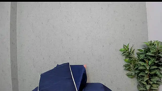 Tiffany mendez online show from February 9, 2026, 12:03 pm