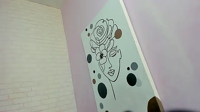 Snapshot of Tiffany_mendez chatting on September 17, 2025, 12:07 pm Tiffany mendez online show from September 17, 2025, 12:07 pm