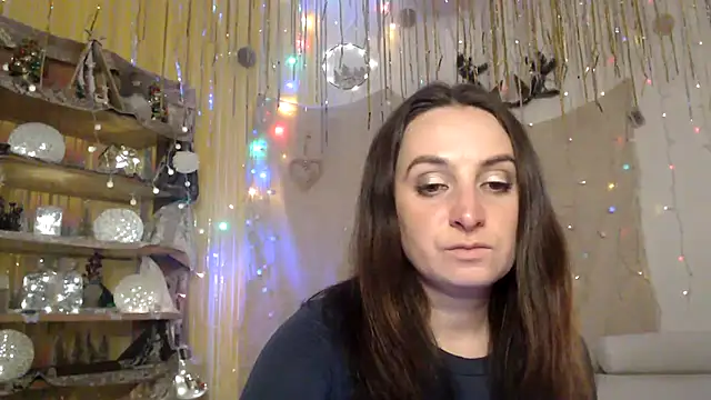 AskMeStandUp online show from January 14, 2026, 9:18 pm