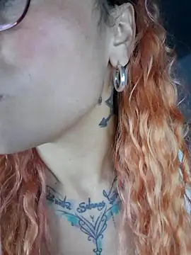 Sexy-Favgirl online show from March 15, 2025, 1:19 am