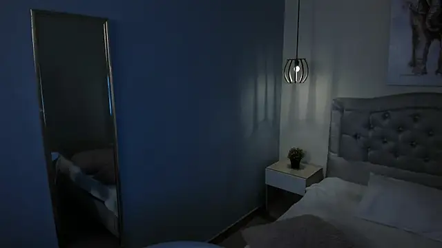 Snapshot of escarleth__ chatting on October 7, 2025, 12:50 pm escarleth online show from October 7, 2025, 12:50 pm