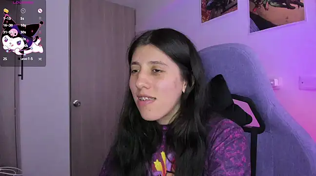 Bunnyy095 online show from January 30, 2025, 7:37 pm