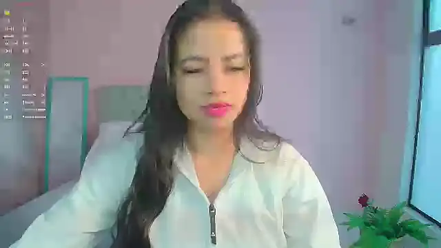 soyzarahtorres online show from January 16, 2025, 6:27 pm