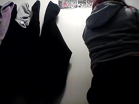 Snapshot of lilbishmiss chatting on January 24, 2025, 9:15 pm lilbishmiss online show from January 24, 2025, 9:15 pm