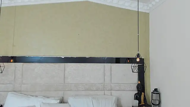 kimCosseyy online show from March 7, 2026, 2:07 am