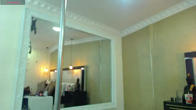 kimCosseyy online show from March 9, 2025, 2:07 am