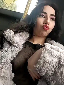 hanna  azumi online show from February 7, 2025, 10:30 pm