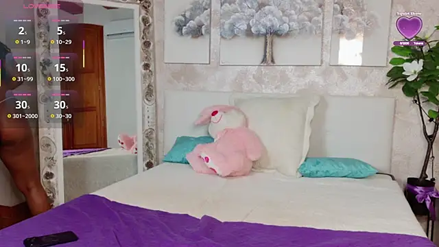 MilaTeenX online show from April 9, 2026, 5:42 am