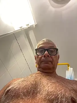 Snapshot of 4n4l1zz4m1 chatting on September 14, 2025, 10:48 am 4n4l1zz4m1 online show from September 14, 2025, 10:48 am