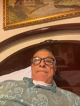 Snapshot of 4n4l1zz4m1 chatting on November 1, 2025, 4:41 am 4n4l1zz4m1 online show from November 1, 2025, 4:41 am