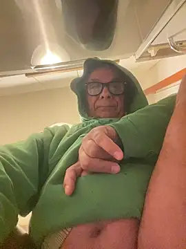 Snapshot of 4n4l1zz4m1 chatting on January 27, 2025, 3:58 am 4n4l1zz4m1 online show from January 27, 2025, 3:58 am