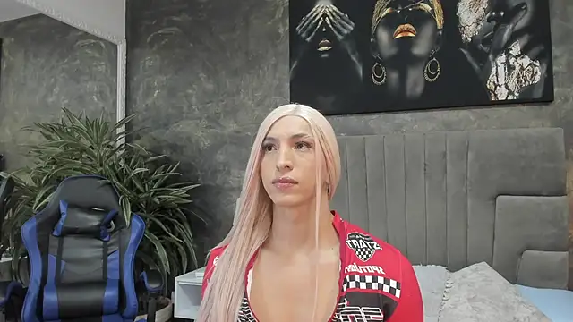 Snapshot of isa_lancaster chatting on October 1, 2025, 8:13 pm isa lancaster online show from October 1, 2025, 8:13 pm