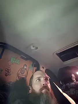 lit702 online show from April 2, 2026, 8:21 am