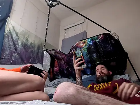 Snapshot of lit702 chatting on October 31, 2025, 11:29 am lit702 online show from October 31, 2025, 11:29 am