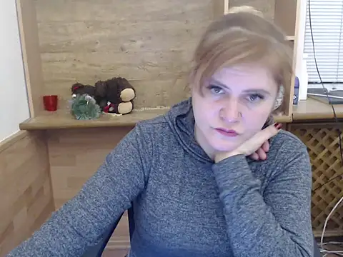 DaniellaKiss online show from January 12, 2026, 4:47 pm