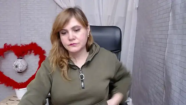 DaniellaKiss online show from February 20, 2025, 11:32 pm