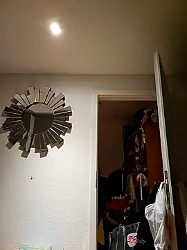 Snapshot of Liilii22 chatting on February 8, 2025, 1:00 am Liilii22 online show from February 8, 2025, 1:00 am