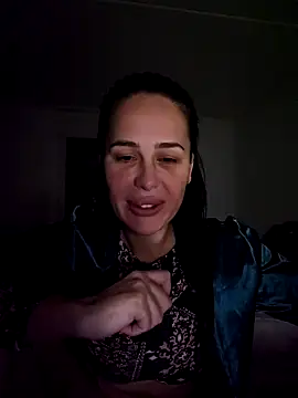 Snapshot of Liilii22 chatting on January 29, 2025, 11:56 pm Liilii22 online show from January 29, 2025, 11:56 pm