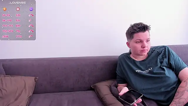 jessica tenderly online show from April 4, 2026, 4:35 pm