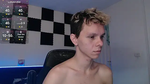 Snapshot of bryamado69 chatting on September 12, 2025, 8:30 pm bryamado69 online show from September 12, 2025, 8:30 pm