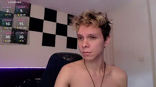 Snapshot of bryamado69 chatting on October 3, 2025, 2:29 pm bryamado69 online show from October 3, 2025, 2:29 pm