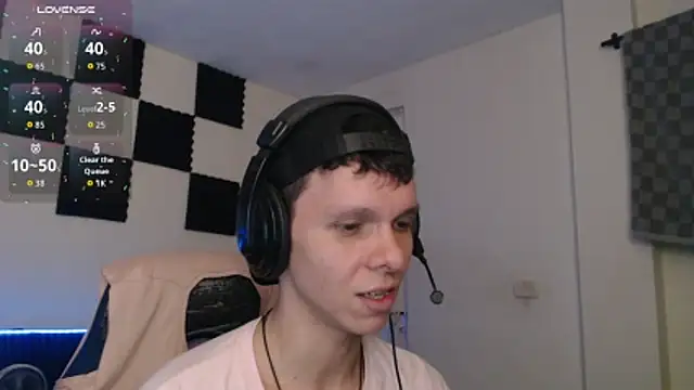 bryamado69 online show from November 26, 2025, 3:50 am