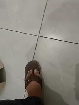 Gururonny07 online show from February 5, 2026, 12:50 am