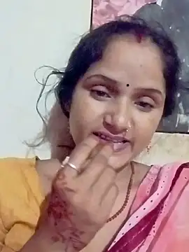 Snapshot of annaya_sweet chatting on October 5, 2025, 12:01 am annaya sweet online show from October 5, 2025, 12:01 am