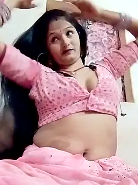 Snapshot of annaya_sweet chatting on October 19, 2025, 8:17 am annaya sweet online show from October 19, 2025, 8:17 am