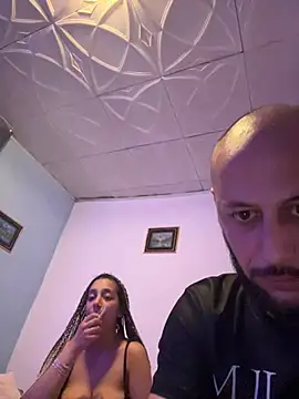 Snapshot of DollyBoom20 chatting on March 4, 2026, 7:32 pm DollyBoom20 online show from March 4, 2026, 7:32 pm