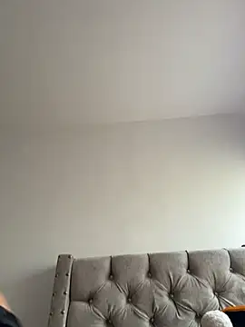 Laura fernandezII online show from November 12, 2025, 7:29 pm