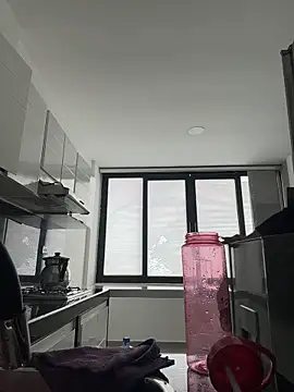 Snapshot of Laura_fernandezII chatting on February 23, 2026, 1:44 pm Laura fernandezII online show from February 23, 2026, 1:44 pm