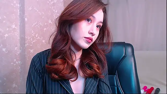 Ann  Cute online show from January 31, 2025, 8:32 am