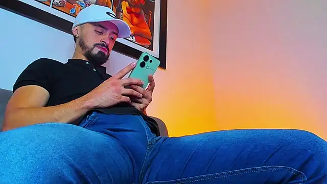 MAXIMUS MASTE3 online show from September 24, 2025, 8:04 pm