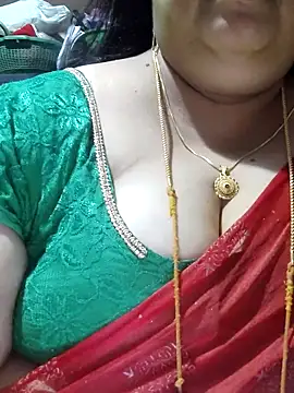 Snapshot of tamilthanushri chatting on October 4, 2025, 10:50 am tamilthanushri online show from October 4, 2025, 10:50 am