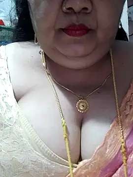 Snapshot of tamilthanushri chatting on October 12, 2025, 8:21 pm tamilthanushri online show from October 12, 2025, 8:21 pm