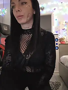 Snapshot of cicciolina chatting on December 22, 2025, 1:22 pm cicciolina online show from December 22, 2025, 1:22 pm