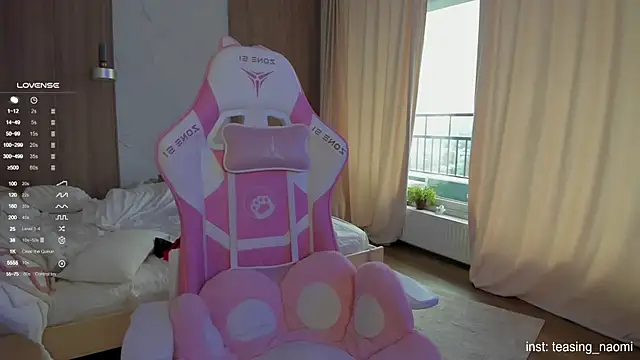 Snapshot of aesthetics__tease chatting on October 30, 2025, 4:33 am aesthetics tease online show from October 30, 2025, 4:33 am