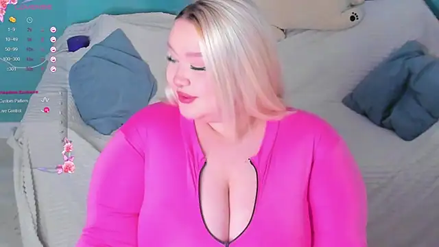 LilyBelll online show from January 31, 2025, 11:56 am