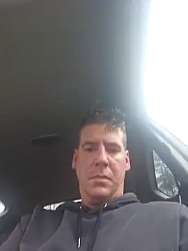 Titanhoott online show from February 7, 2026, 11:18 am