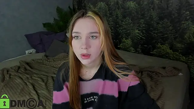 Lesi Moonie01 online show from November 4, 2025, 7:12 am