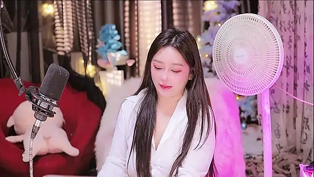 Snapshot of Missy_Nana21 chatting on September 17, 2025, 3:25 pm Missy Nana21 online show from September 17, 2025, 3:25 pm